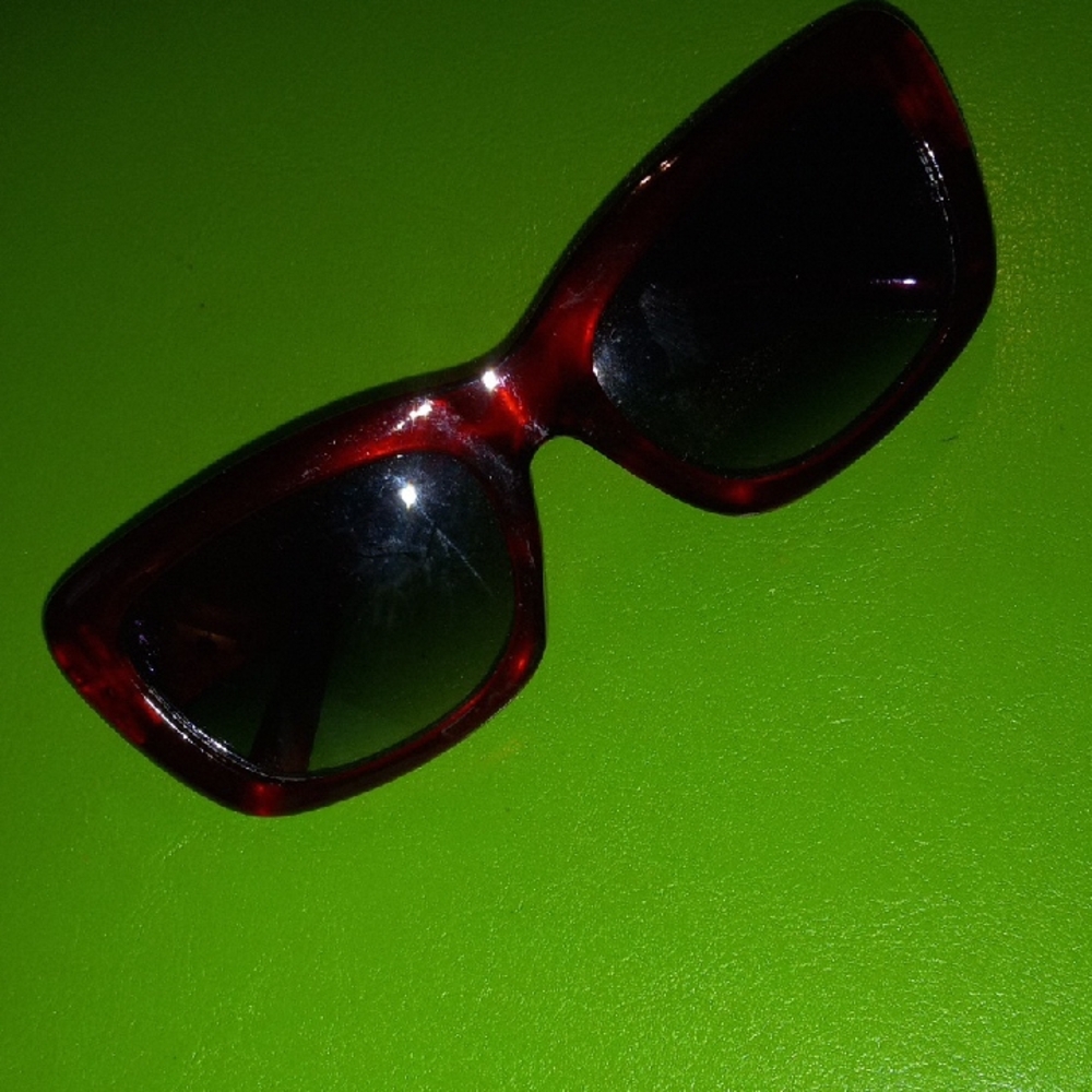 Source Unknown Deep Red Sunglasses